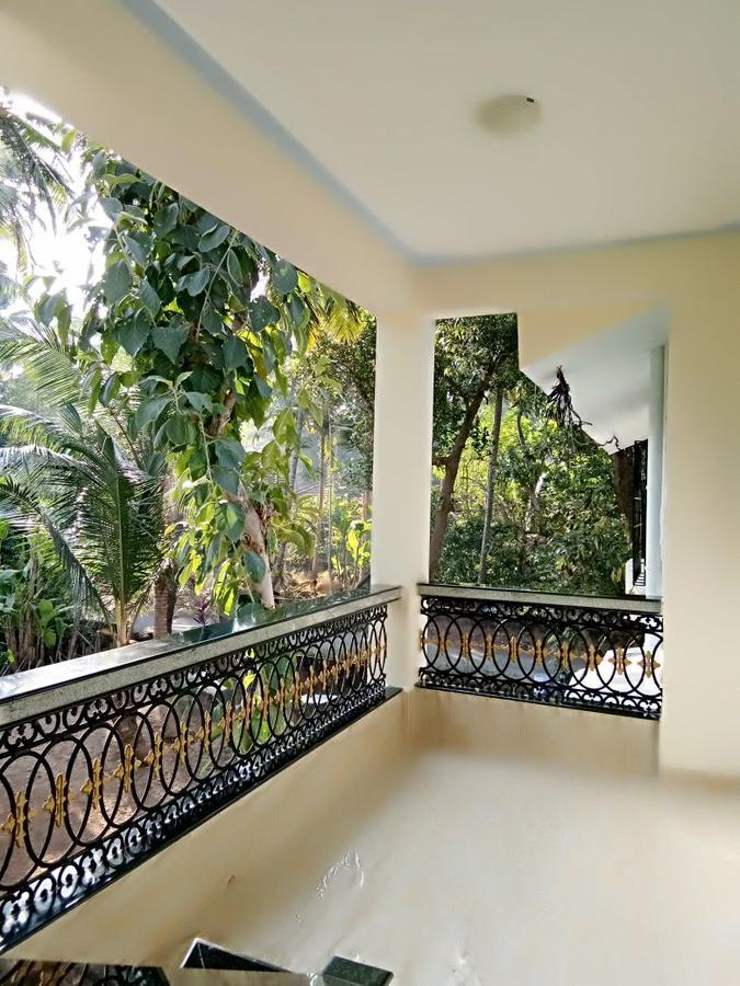 Shirley'S Guest House Мейджорда Екстер'єр фото