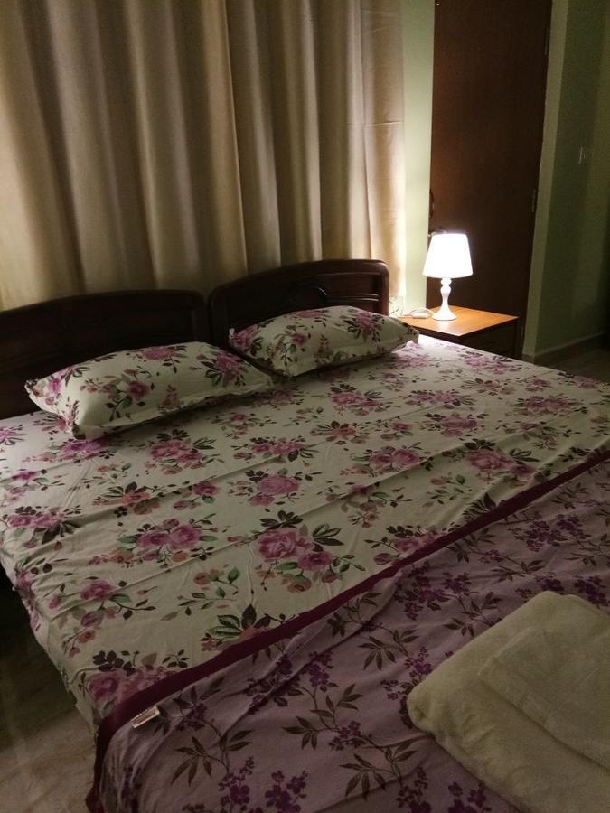 Shirley'S Guest House Мейджорда Екстер'єр фото